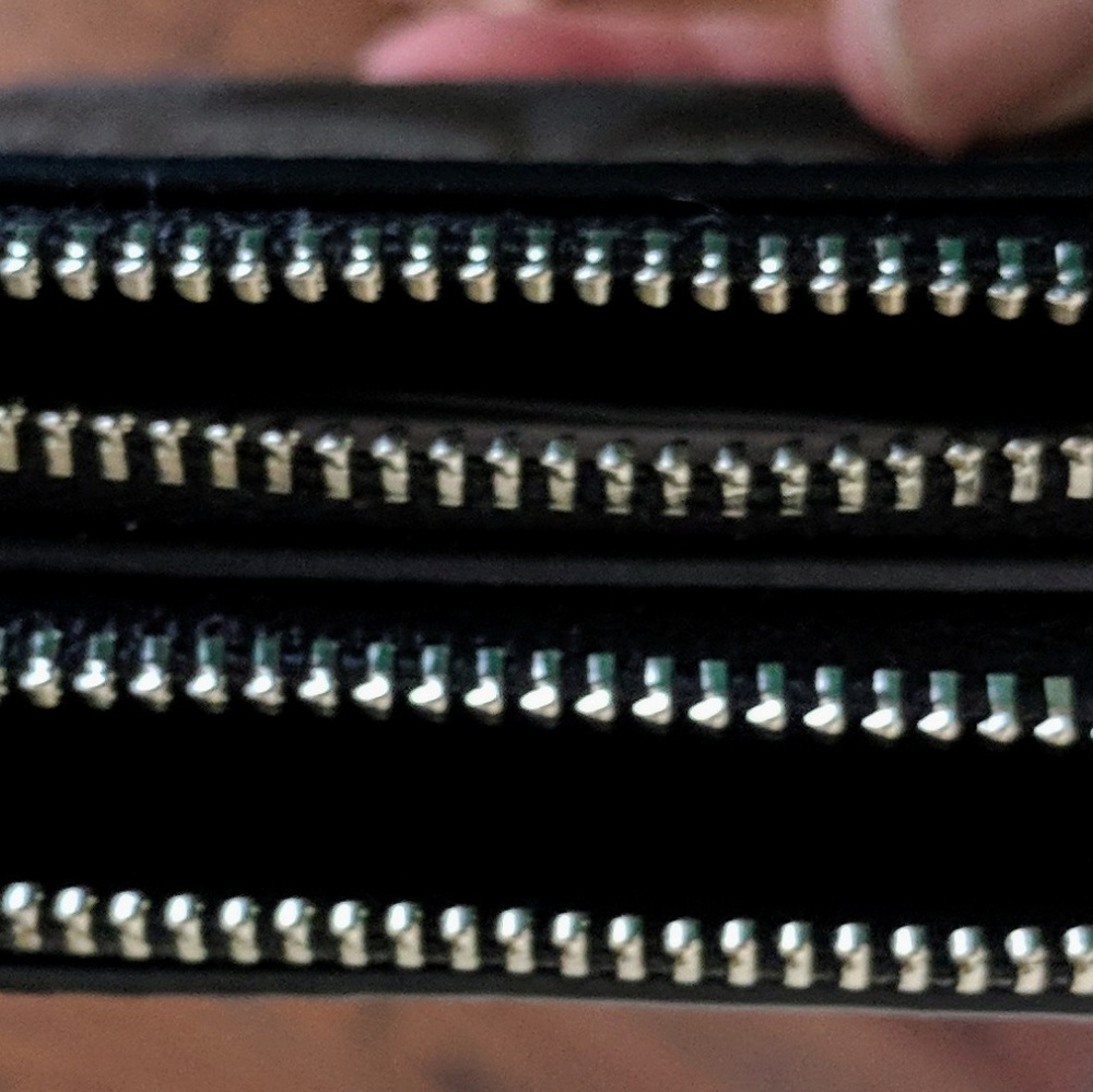 Coach double zip wristlet - Picture 3 of 5